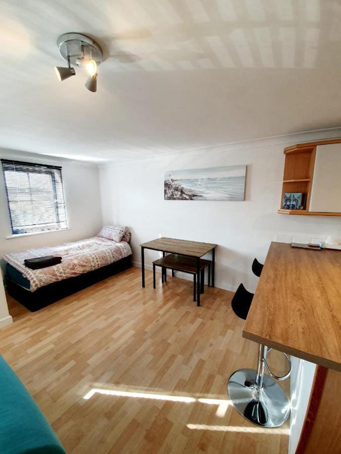 Chelmsford Town Centre Apartments With Car Parking Εξωτερικό φωτογραφία